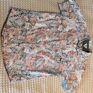 Vessla tropical patterned button down